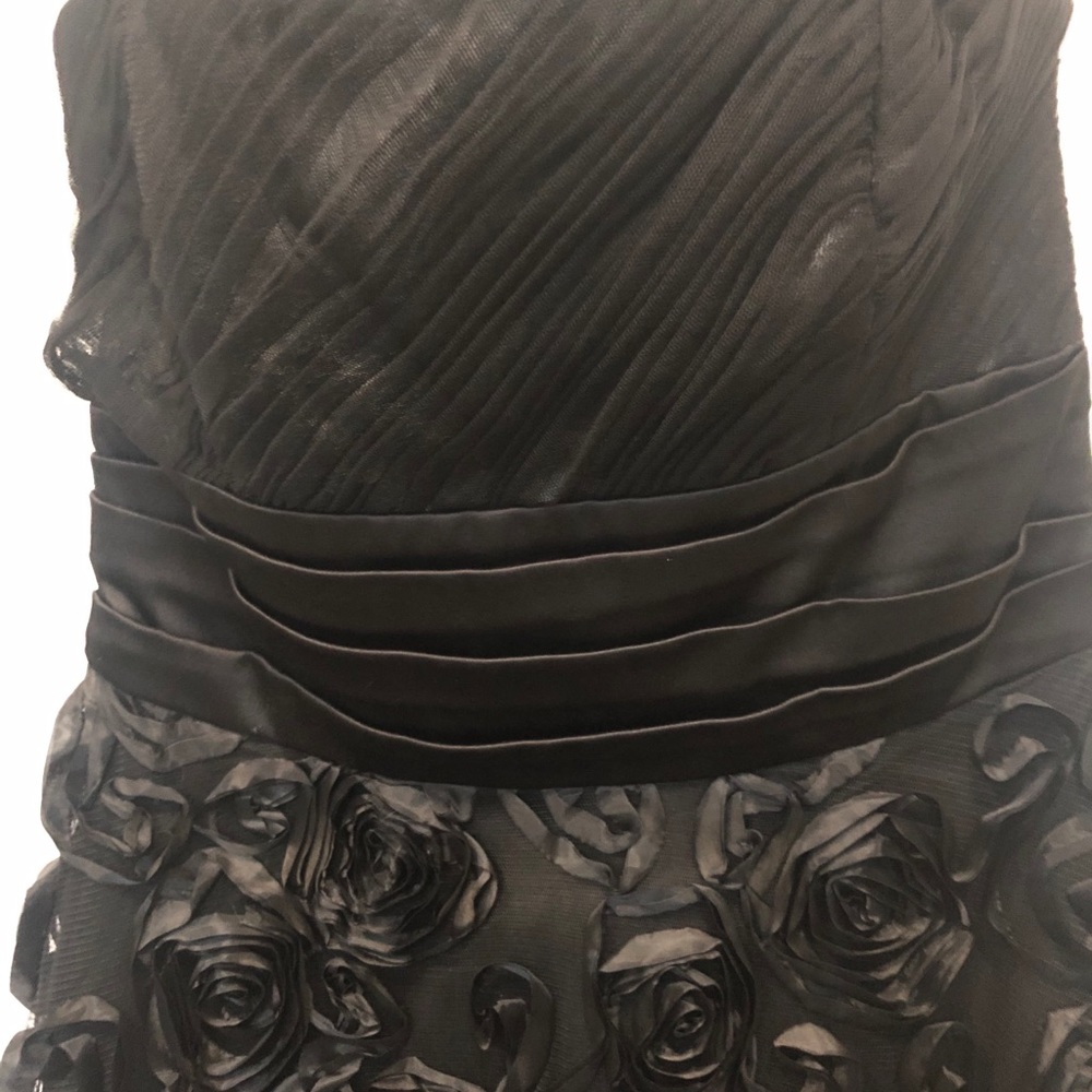 White House Black market dress - Picture 3 of 5